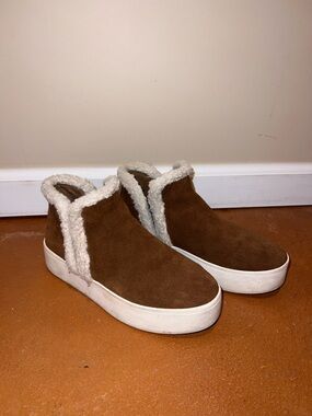 Steve Madden Brown Suede Shearling-Trim Slip-On Booties
